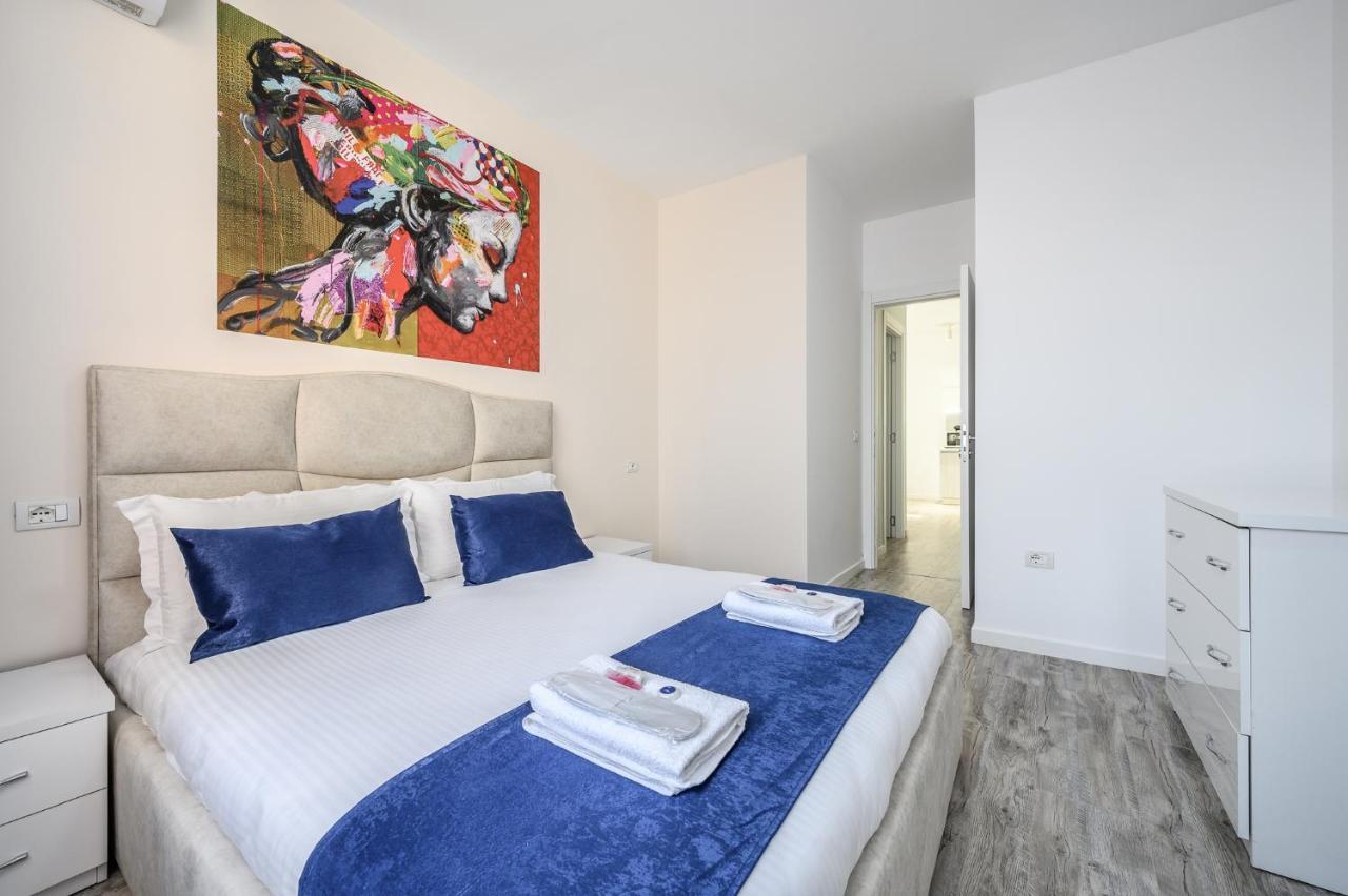 Miku Apartment-Modernly Designed Downtown تيرانا المظهر الخارجي الصورة