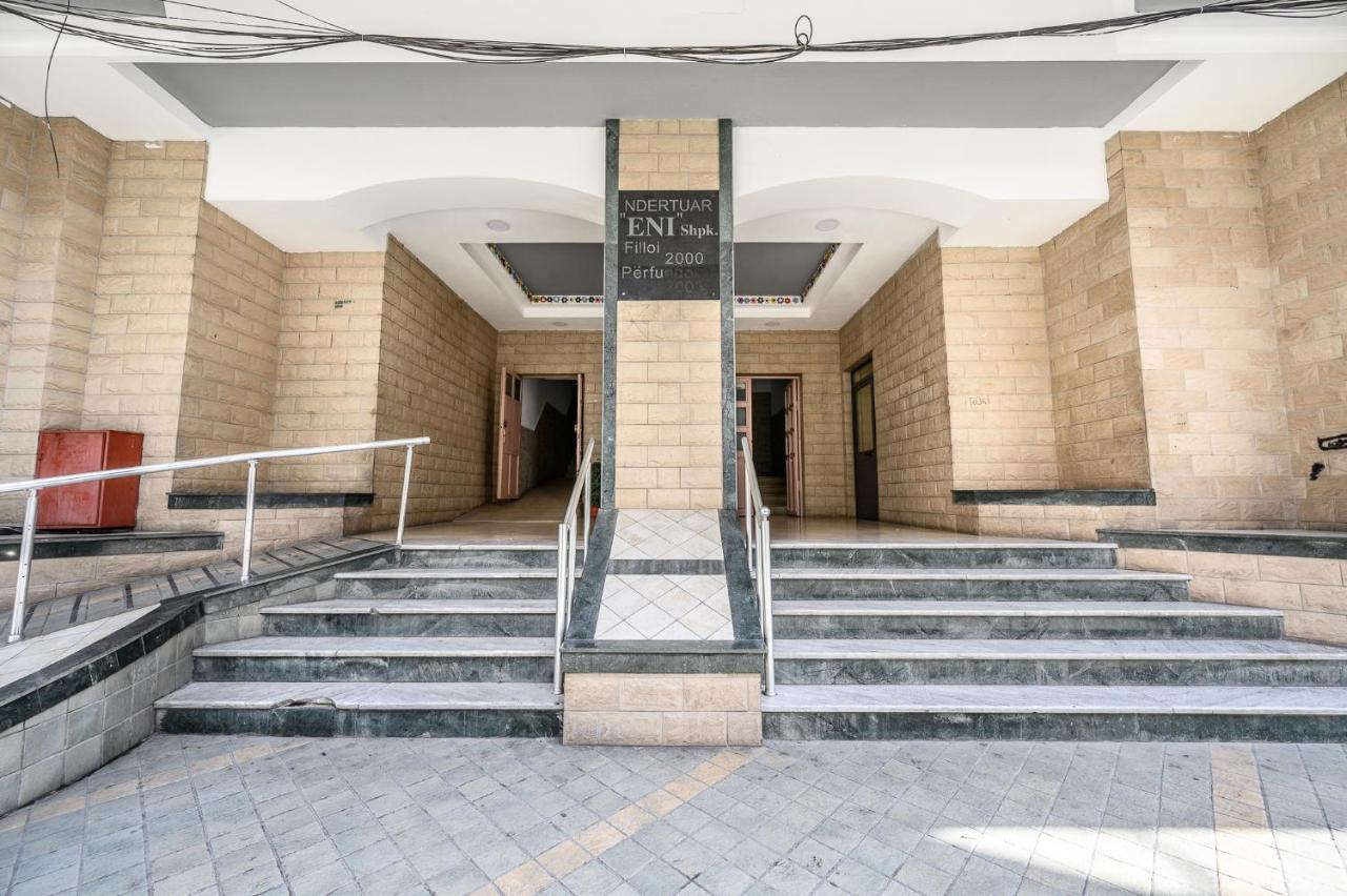 Miku Apartment-Modernly Designed Downtown تيرانا المظهر الخارجي الصورة